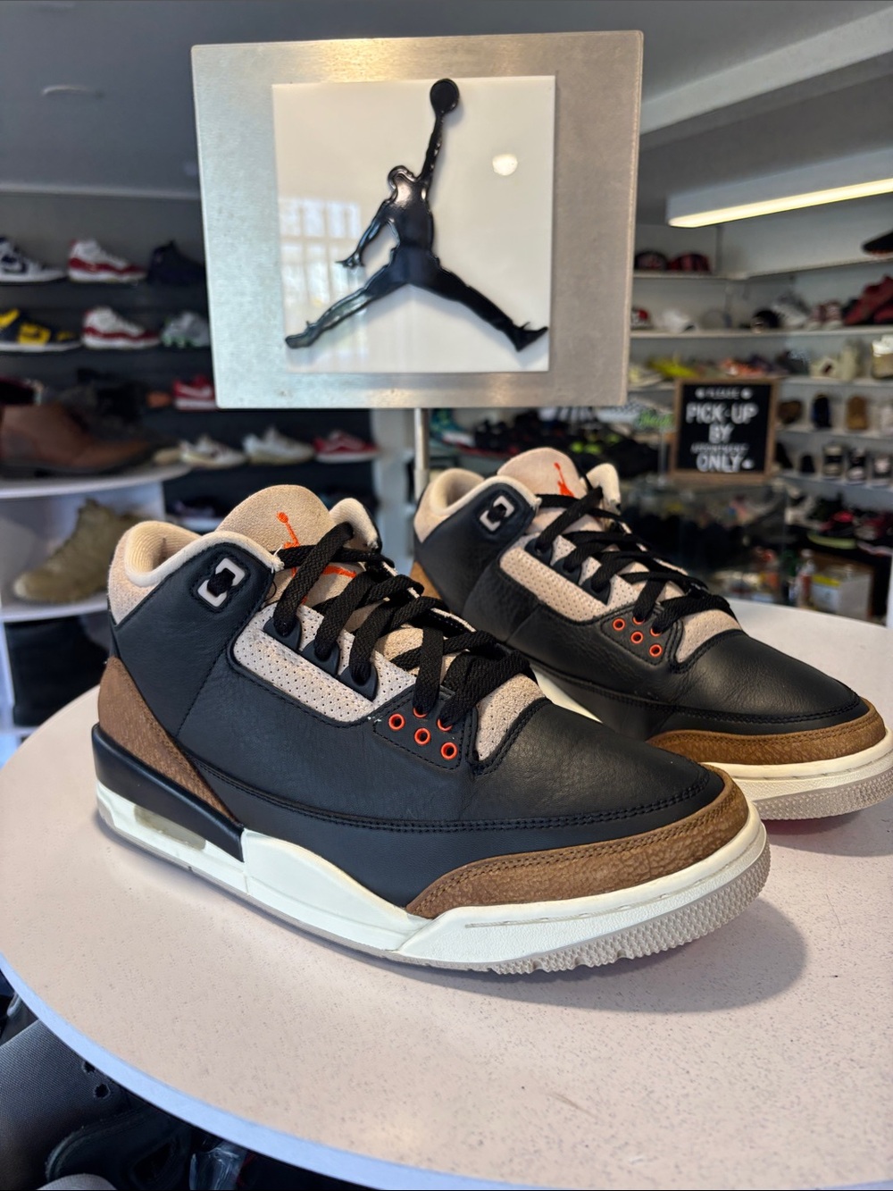 Air Jordan 3 Retro “Desert Elephant“ Mens Size 10.5